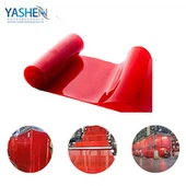 赤いPVCストリップカーテンの溶接